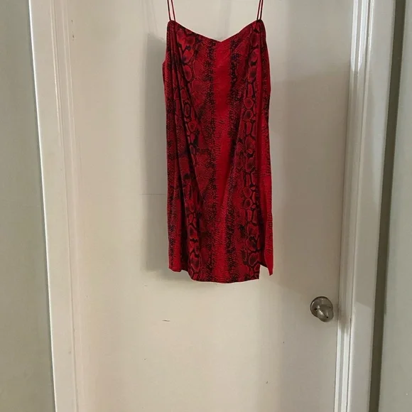 Motel Rocks Datista Red Snake Print Dress - Picture 6 of 7